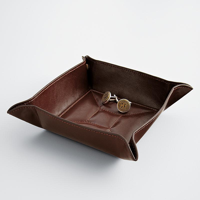 leather-jewelry-catchall