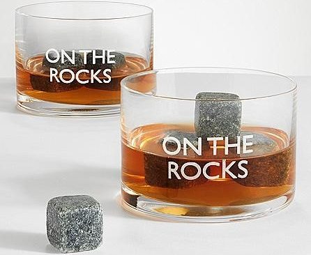 on-the-rocks-whiskey-glasses-with-stones
